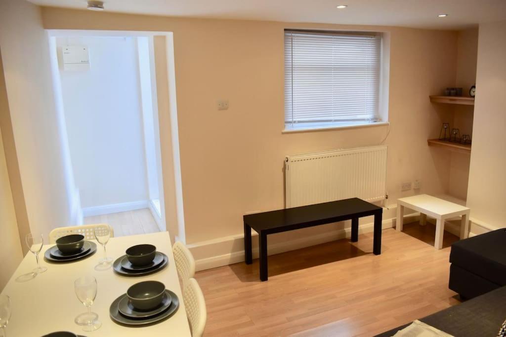 Cosy 1 Bedroom Flat Near The London Eye Zewnętrze zdjęcie