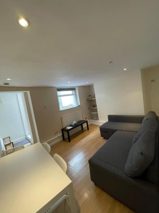 Cosy 1 Bedroom Flat Near The London Eye Zewnętrze zdjęcie